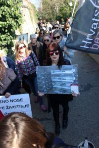 Korak naprijed, a ne deset natrag [ 587.20 Kb ]