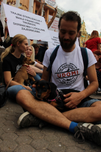 Psi i gra�ani ukazali na problem neprovedbe Zakona [ 1.04 Mb ]