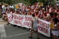 Croatian activists in Pamplona 3 [ 53.89 Kb ]