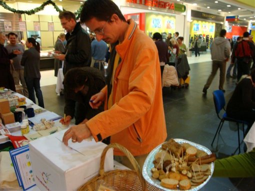 Veg Sausage Fest 6 [ 100.22 Kb ]